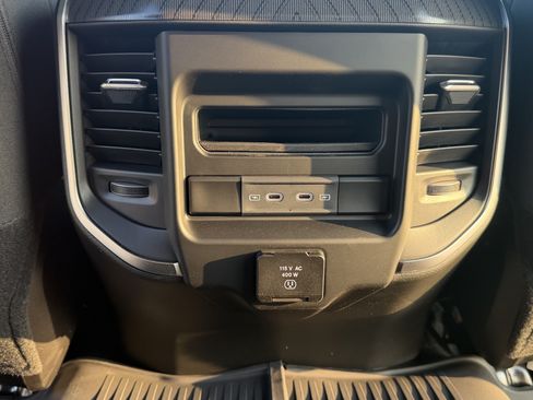 New 2026 RAM 2500 Big Horn AWD/4WD image 42