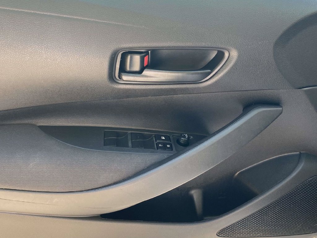 Used 2024 Toyota Corolla LE FWD image 15