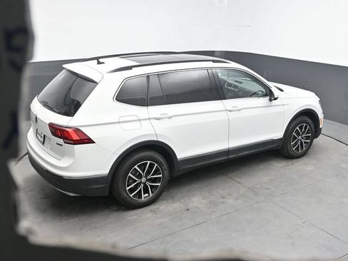 Used 2021 Volkswagen Tiguan SE w/ Panoramic Sunroof Package AWD/4WD image 34