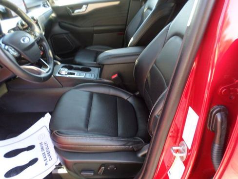 Used 2022 Ford Escape SEL w/ Technology Package AWD/4WD image 34