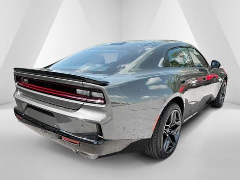 New 2026 Dodge Charger R/T AWD/4WD image 7
