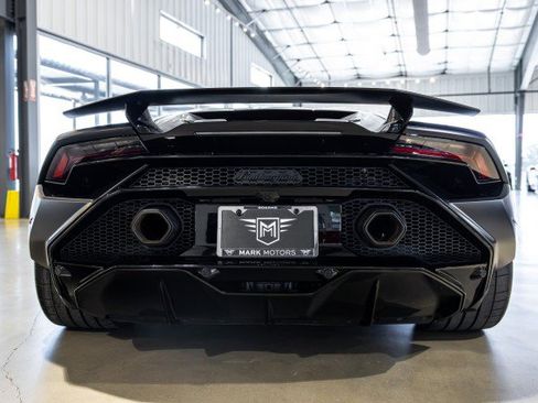 Used 2023 Lamborghini Huracan Tecnica RWD image 5
