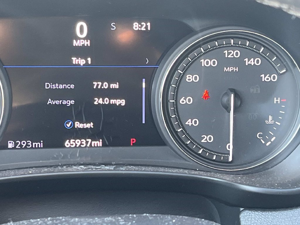 Used 2019 Cadillac XT4 Premium Luxury w/ Technology Package FWD image 42