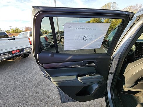 New 2026 GMC Terrain AT4 image 27