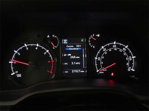 Certified 2024 Toyota 4Runner SR5 image 16