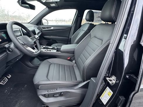 New 2026 Volkswagen Atlas Cross Sport SEL R-Line image 25