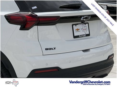 New 2027 Chevrolet Bolt LT w/ Comfort Package FWD image 6