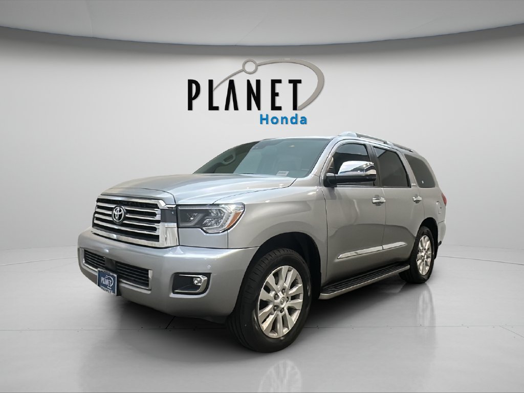 Used 2018 Toyota Sequoia Platinum AWD/4WD image 5