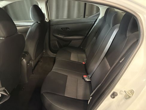 Used 2024 Nissan Sentra SV FWD image 10