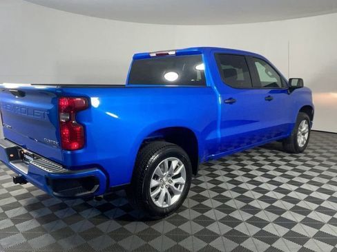 New 2025 Chevrolet Silverado 1500 Custom image 4