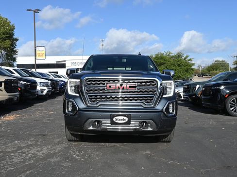 Used 2022 GMC Sierra 1500 Denali w/ Denali Premium Package AWD/4WD image 2