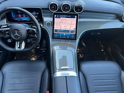 Used 2024 Mercedes-Benz GLC 43 AMG 4MATIC image 12