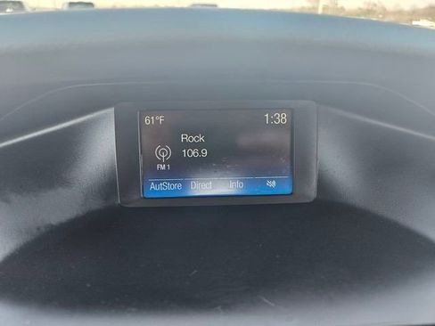 Used 2015 Ford Focus SE w/ SE Sport Package image 19