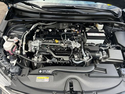 Used 2023 Toyota Corolla SE FWD image 34