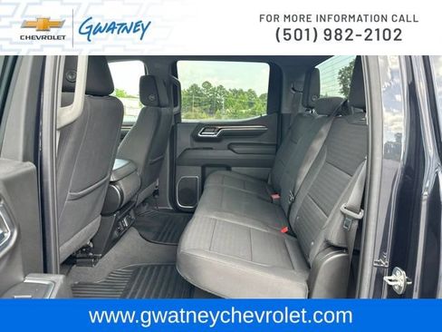 Used 2023 Chevrolet Silverado 1500 LT AWD/4WD image 23