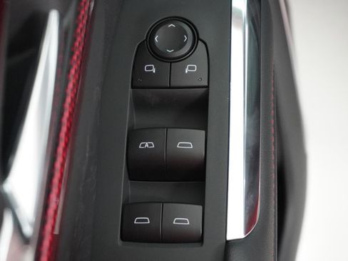 New 2026 Chevrolet Traverse Z71 w/ Enhanced Driving Package image 16