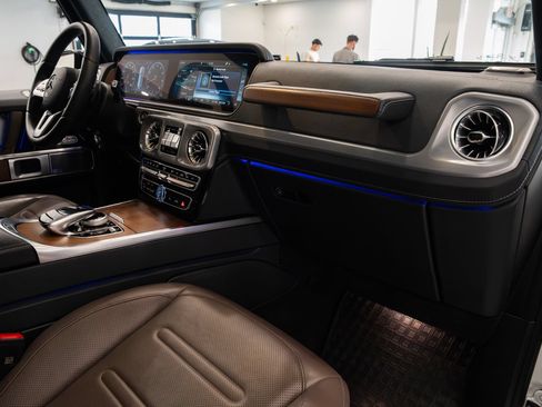 Used 2023 Mercedes-Benz G 550 image 26