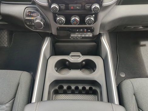 New 2026 RAM 1500 Express AWD/4WD image 20