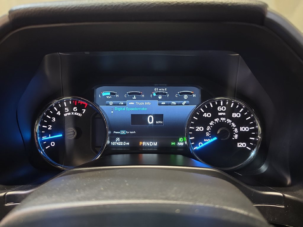 Used 2017 Ford F150 Platinum w/ Equipment Group 701A Luxury AWD/4WD image 10