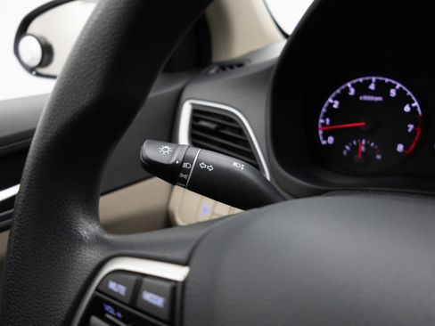 Used 2022 Hyundai Accent SE image 34