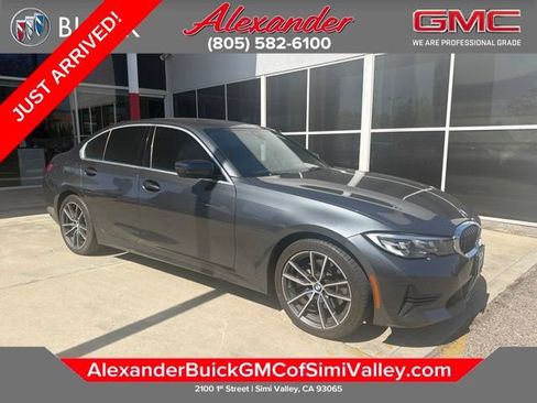 Used 2019 BMW 330i Sedan RWD image 1