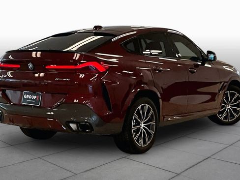 Used 2024 BMW X6 xDrive40i w/ Premium Package AWD/4WD image 11