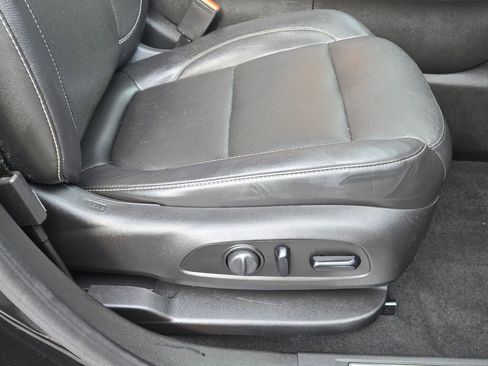 Used 2018 GMC Acadia SLT image 5