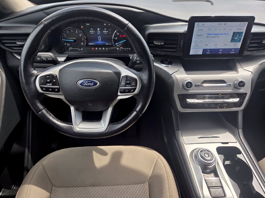 Used 2023 Ford Explorer XLT RWD image 22