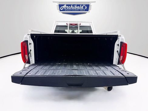 Used 2023 GMC Sierra 3500 Denali w/ Denali Ultimate Package image 25