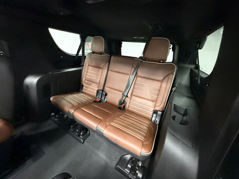 Used 2023 GMC Yukon XL Denali Ultimate image 27
