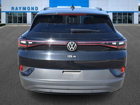 Used 2022 Volkswagen ID.4 Pro image 4