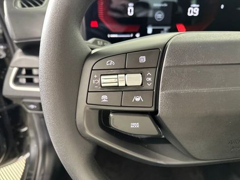 Used 2025 Kia K4 LXS image 15