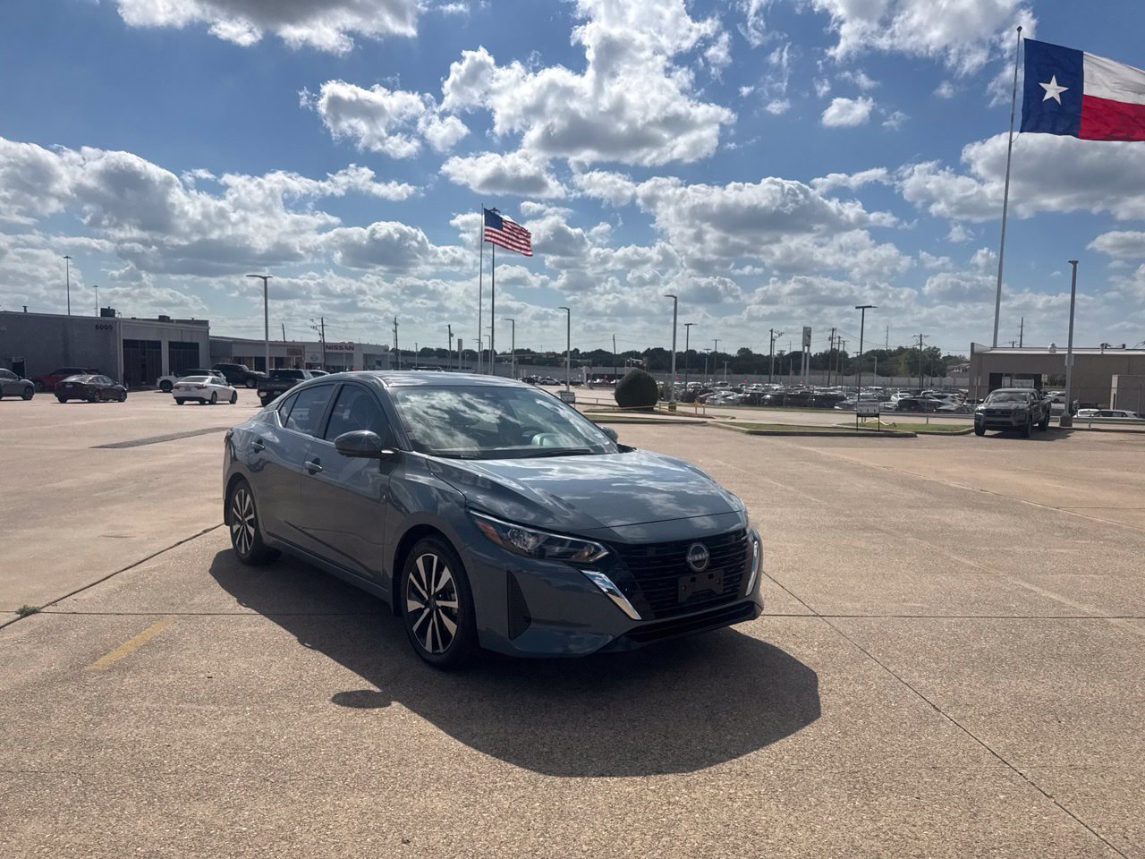 Certified 2025 Nissan Sentra SV w/ SV Premium Package FWD image 3