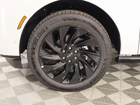 New 2025 Lincoln Navigator L Reserve w/ Jet Appearance Package image 19