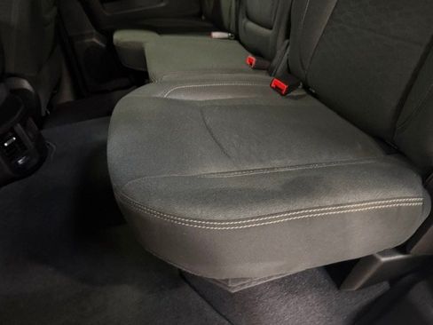 Certified 2026 RAM 2500 Big Horn AWD/4WD image 36