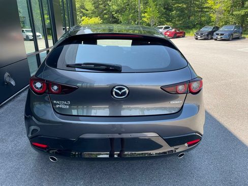 Certified 2025 MAZDA MAZDA3 s Sport FWD image 6