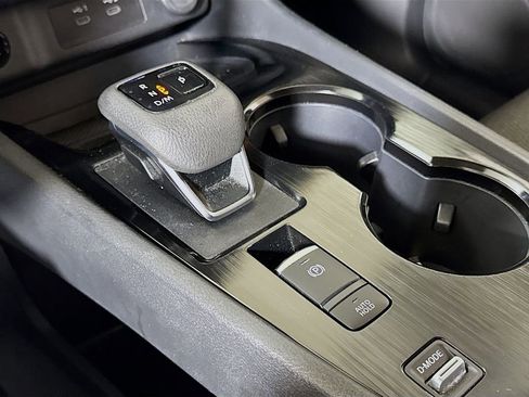 Used 2024 Nissan Rogue SV image 14