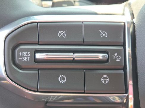 New 2026 GMC Acadia Denali Ultimate AWD/4WD image 33