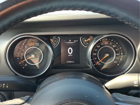 Used 2022 Jeep Wrangler Unlimited Sport image 20