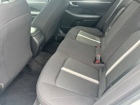 Used 2025 Hyundai Sonata SEL FWD image 12
