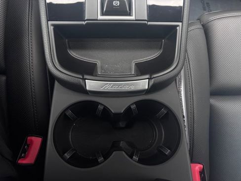 Certified 2026 Porsche Macan image 22