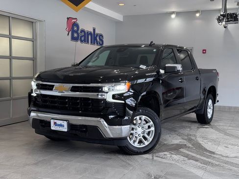 Certified 2023 Chevrolet Silverado 1500 LT AWD/4WD image 2