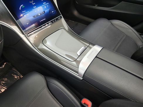 Certified 2022 Mercedes-Benz C 300 Sedan image 11