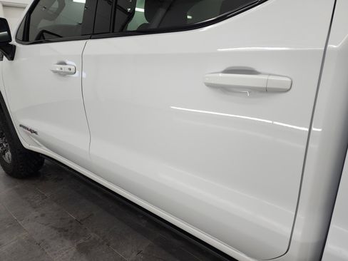 Used 2024 GMC Sierra 1500 AT4X image 40