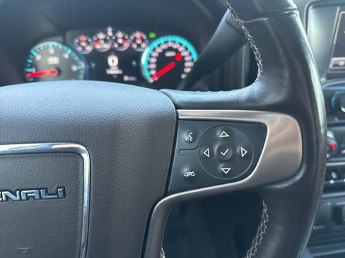 Used 2018 GMC Sierra 1500 Denali image 19