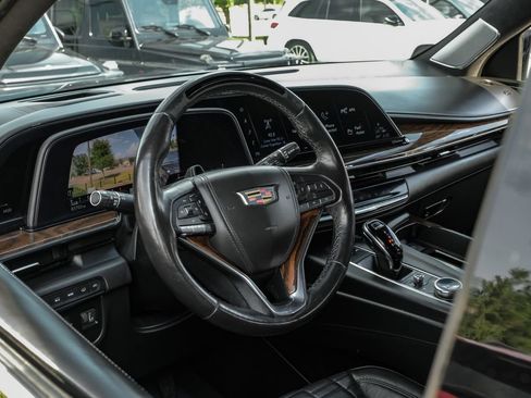 Used 2021 Cadillac Escalade ESV Premium Luxury Platinum AWD/4WD image 14