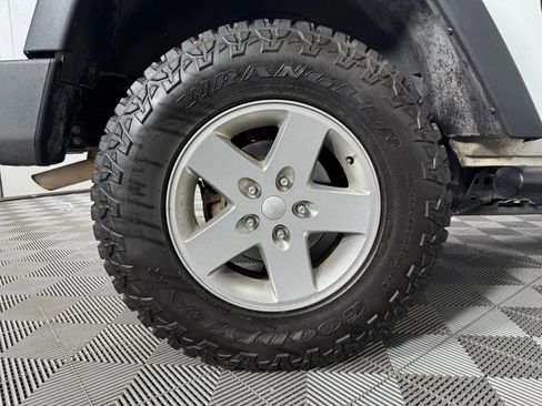 Used 2015 Jeep Wrangler Sport w/ Quick Order Package 24S image 34