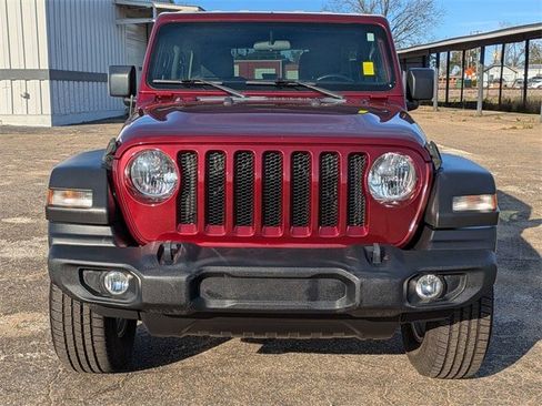 Used 2021 Jeep Wrangler Unlimited Sport image 9
