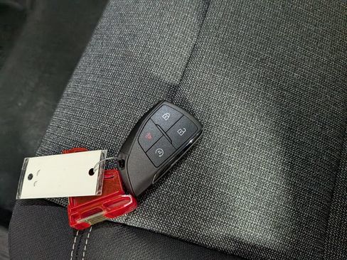 New 2026 GMC Terrain Elevation AWD/4WD image 29