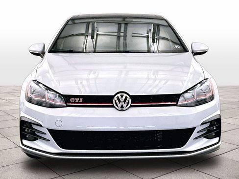 Used 2019 Volkswagen GTI SE image 4